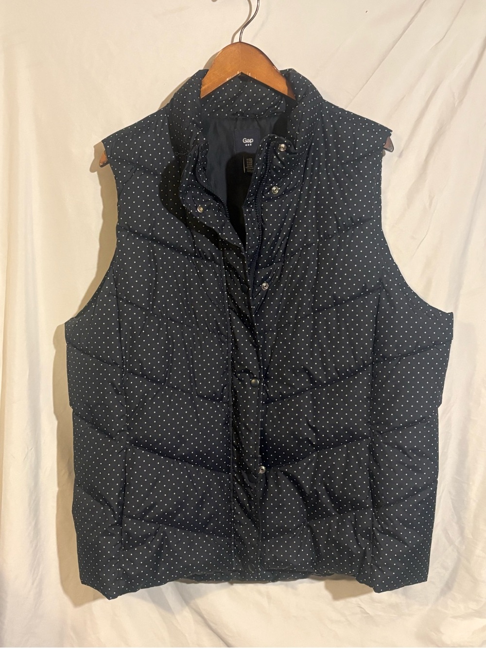 GAP Navy with White Polka Dot Quilted Puffer Vest